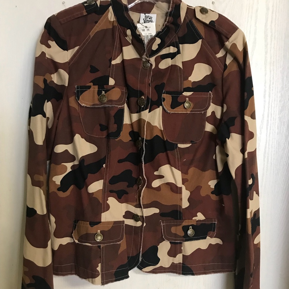 Vintage Ivy Jane Camo Studded Jacket Medium